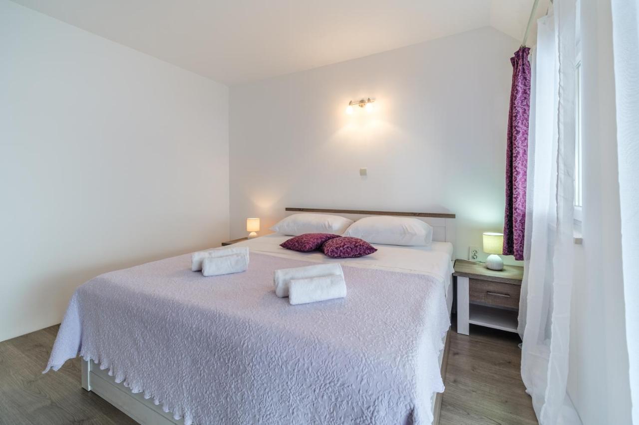 Rooms Plaza Divuje Murvica  Exterior foto